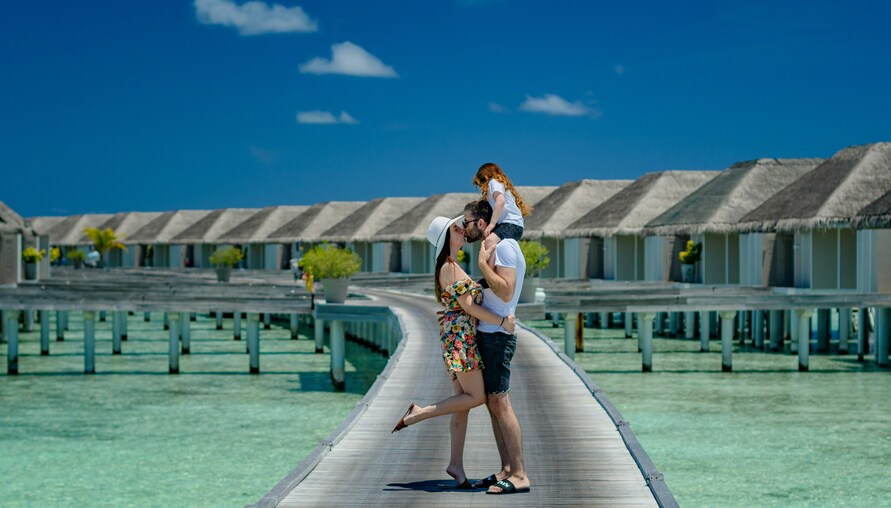 馬爾地夫 Maldives 真的適合帶嬰孩去家庭親子旅遊？過程中有哪些環節需要注意？