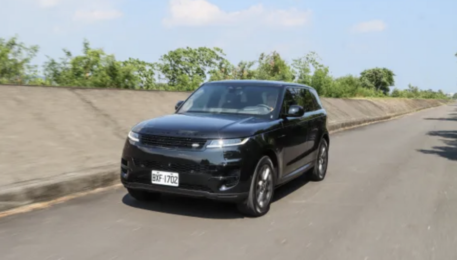 限量全黑越野之王 Range Rover Sport D300黯影版