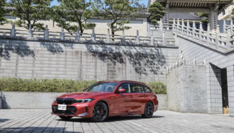 動靜美學 BMW 330i Touring M Sport