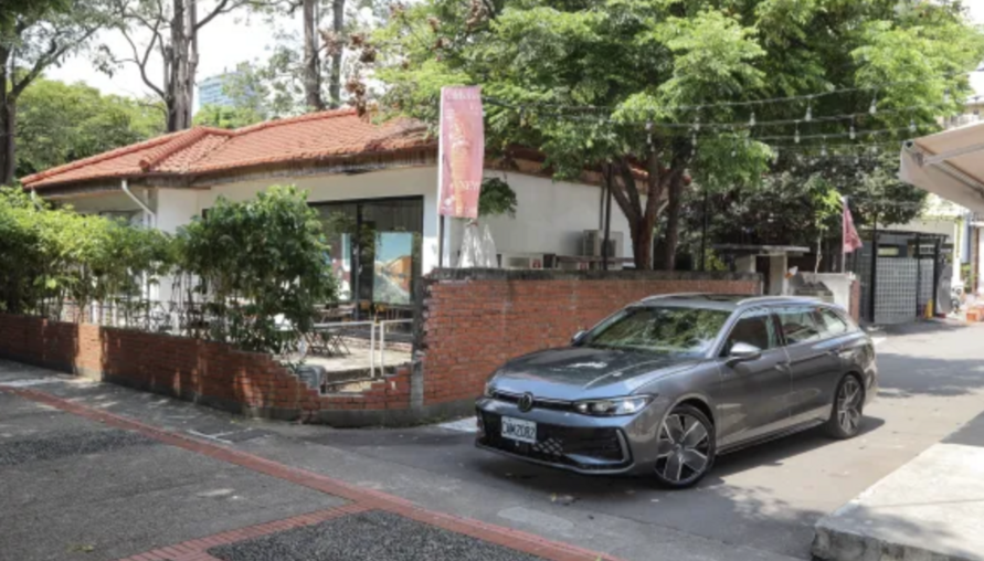 主流旅行車新戰力 Volkswagen Passat Variant 330 TSI R-Line