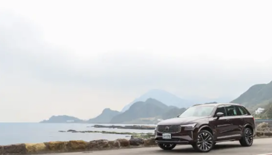 守護家人的移動堡壘 Volvo XC90 T8 AWD Plug in Hybrid Ultra