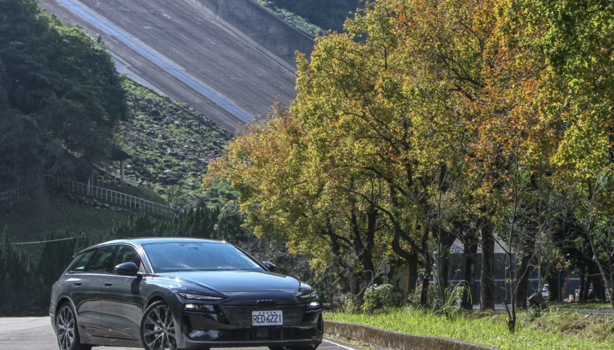 以性能重新定義旅行車 Audi A6 Avant e-tron performance
