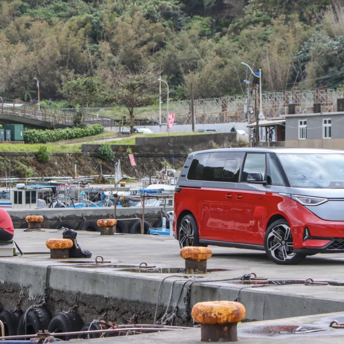 力量與復古同框的電能方舟 Volkswagen ID.Buzz GTX